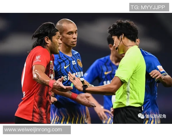 上港与横滨激战正酣精彩直播尽在眼前不容错过